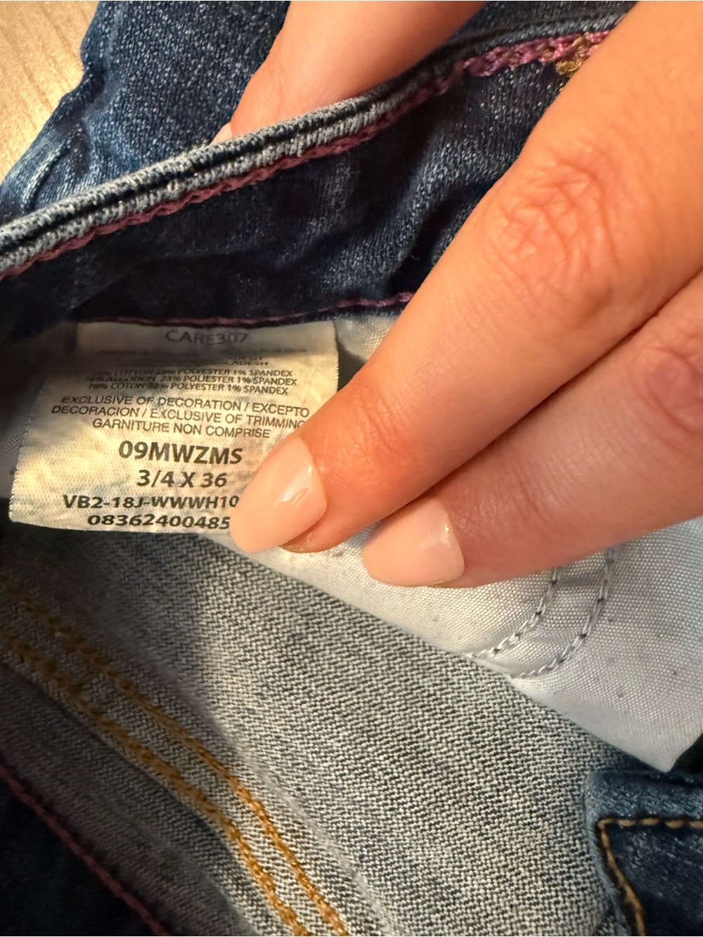 Wrangler Women's Boot Cut Jeans in Medium Blue Wash - Picture 3 of 3
